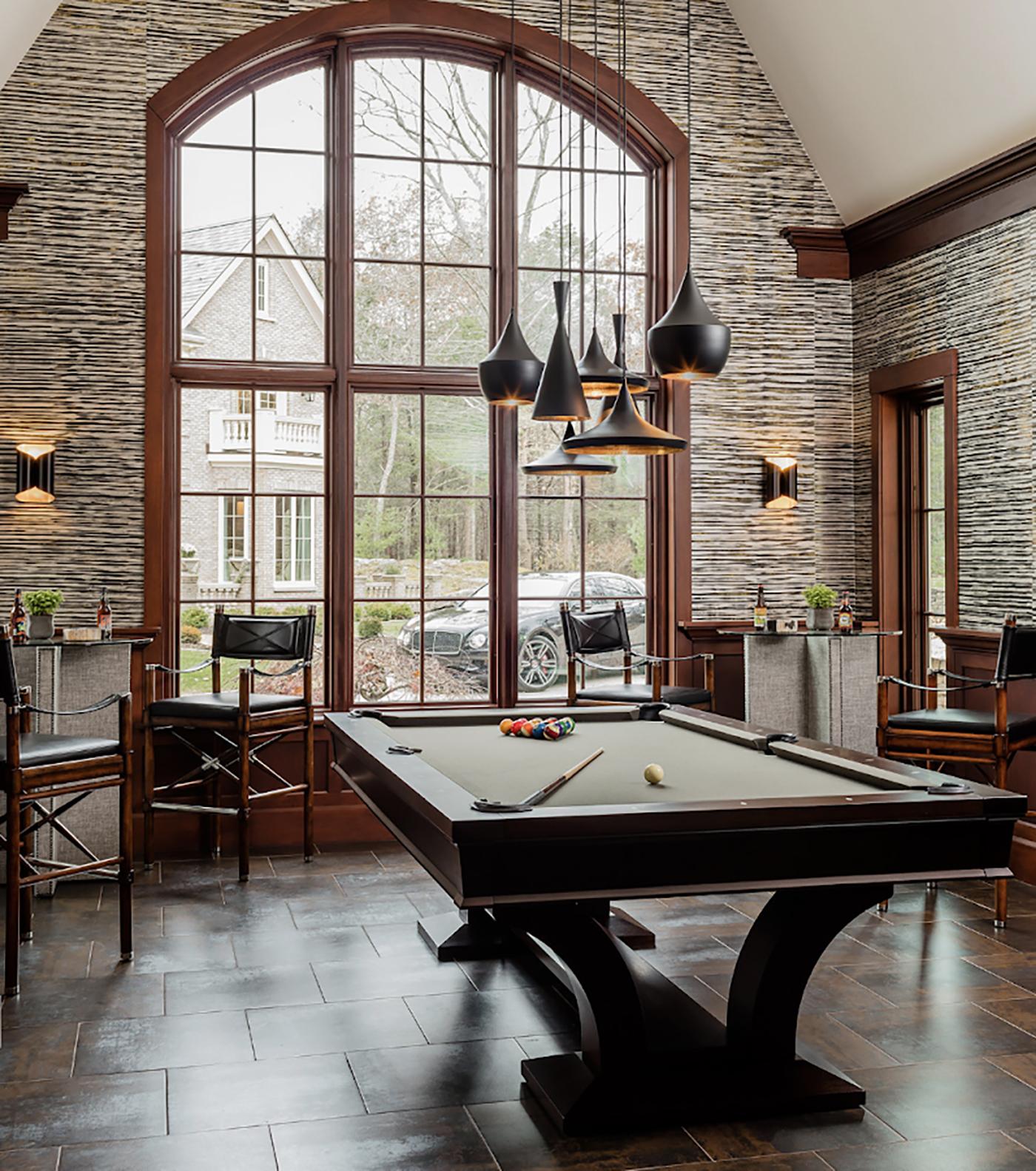 Ciche 首页 Pool Table - Betsy Bassett Interiors; Michael J. Lee Photography