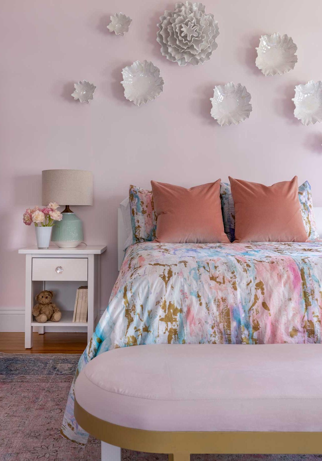 little girl's pink bedroom