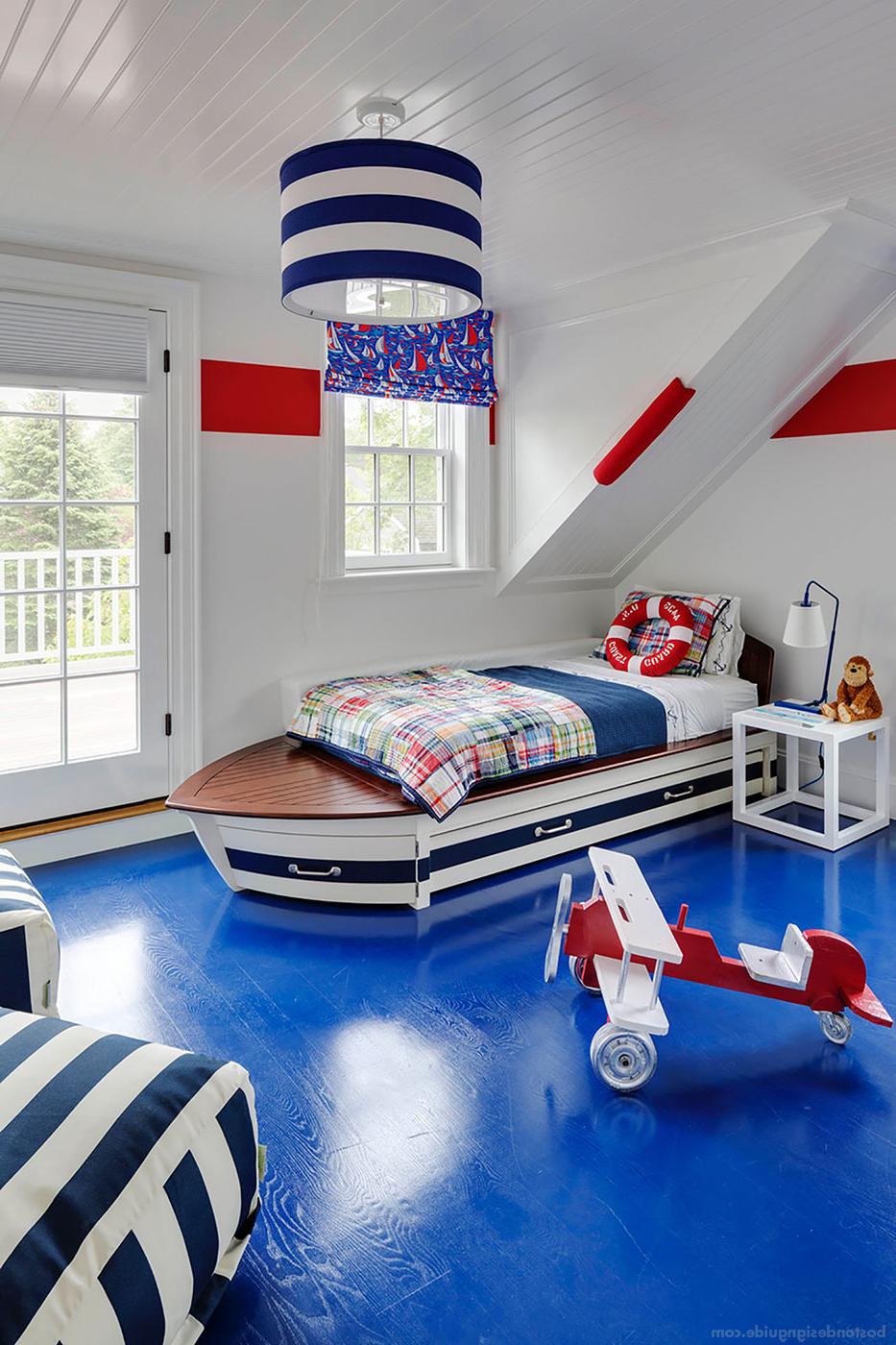 Nautical red, white and blue children's room by Patrick Ahearn Architect