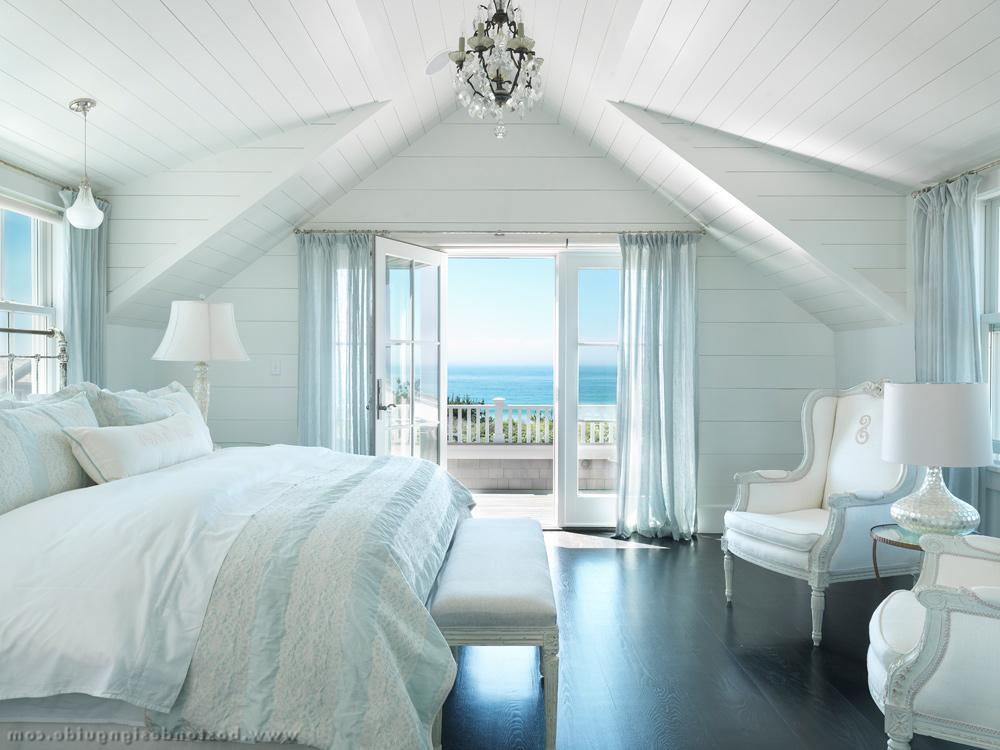 Seaside white bedroom